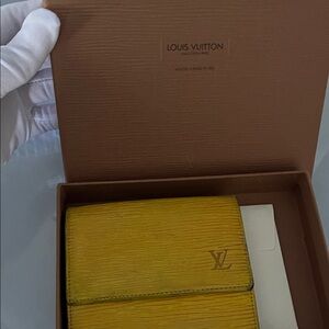Louis Vuitton Wallet with Gift Box